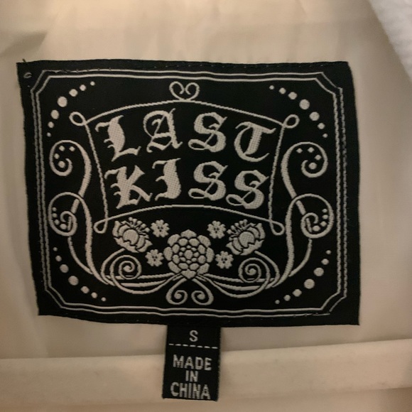 Last Kiss two toned White Jacket - Picture 5 of 5